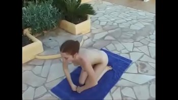 Голые женщины возрасте волосатые киски