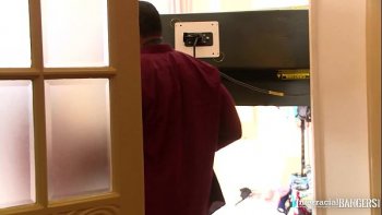 Которые начинаются минетом