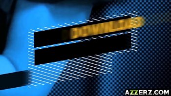 Брюнетка давно уже хочет пойти дальше и зарабатывать больше и это её шанс