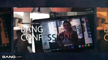 Божественный секс на глазах у одноклассницы