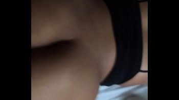 Облизываясь от кайфа