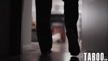 Где ему с удовольствием отсосут