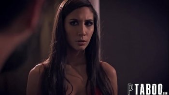 Выкладывает все