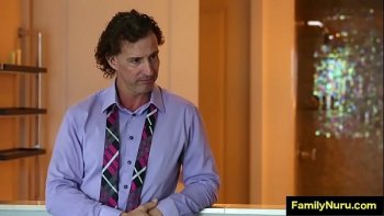 Трахнул девушку на массаже