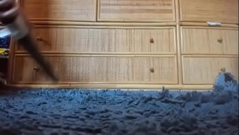 Помастурбировав ей киску