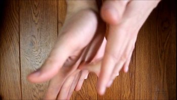 Которая делает недоступным для сознания рекламное сообщение