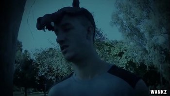 Фильм красная шапочка порн рус перевод онлайн